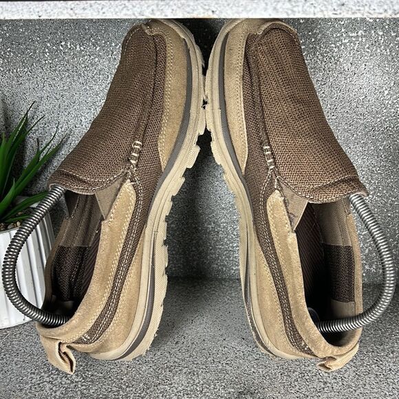 Skechers Relaxed Fit Memory Foam Slip On Loafers Shoes Size 8 - Picture 5 of 8